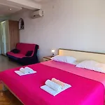 Apartments Ana I Ante Punta